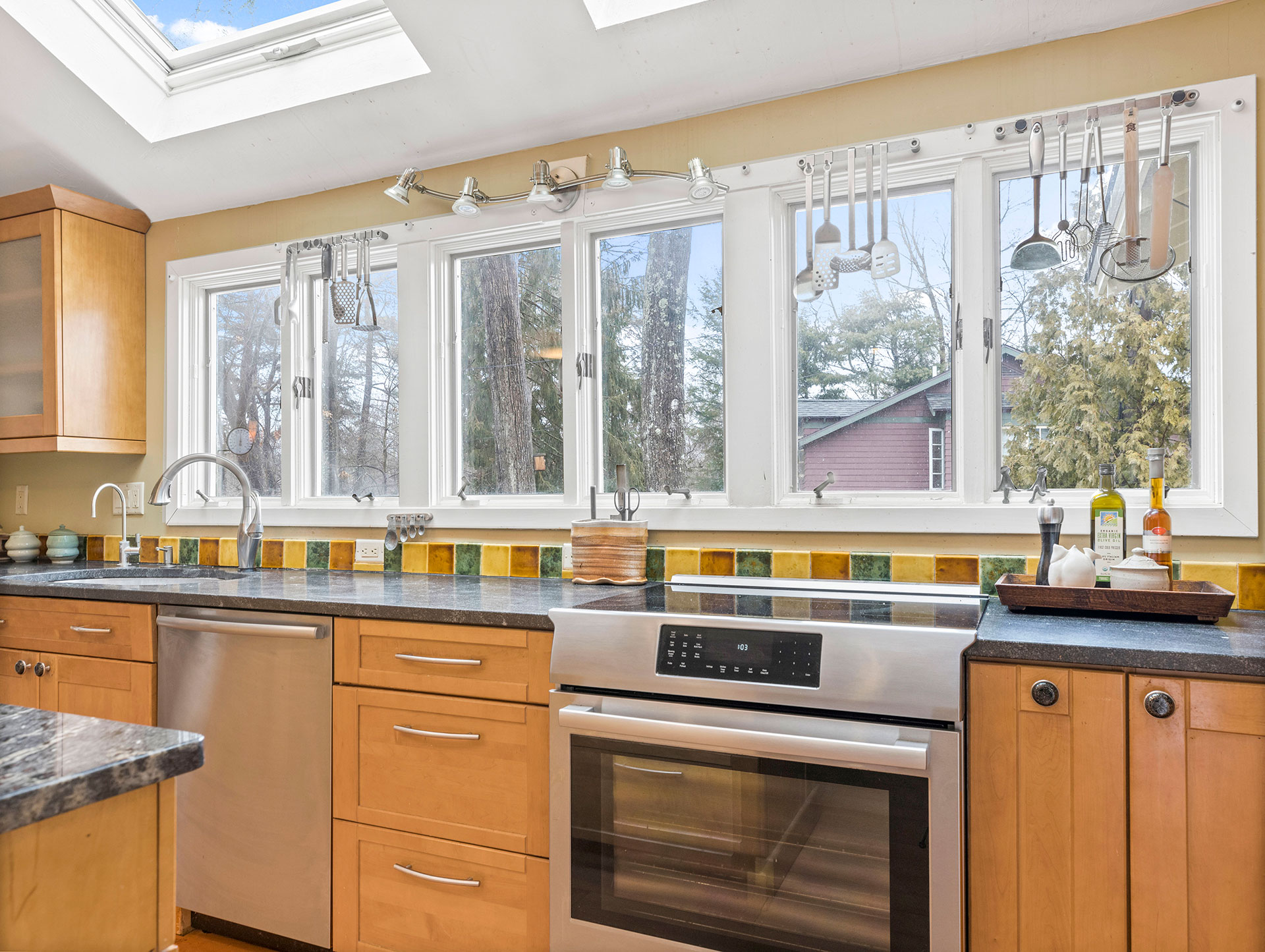 7-W-Riding-Street-Wellesley-home-for-sale