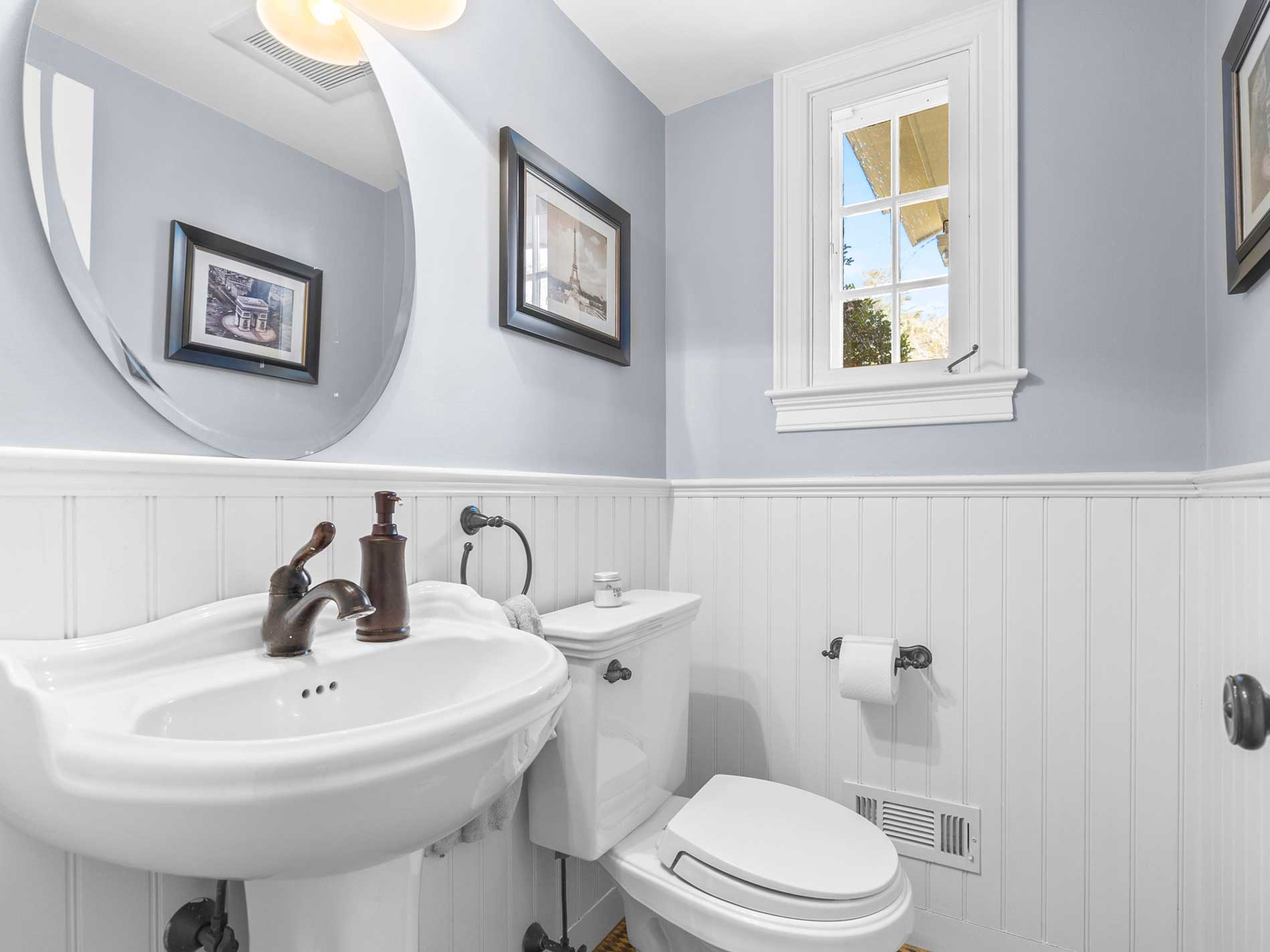 Bath-35-LeHigh-Road-Wellesley-MA