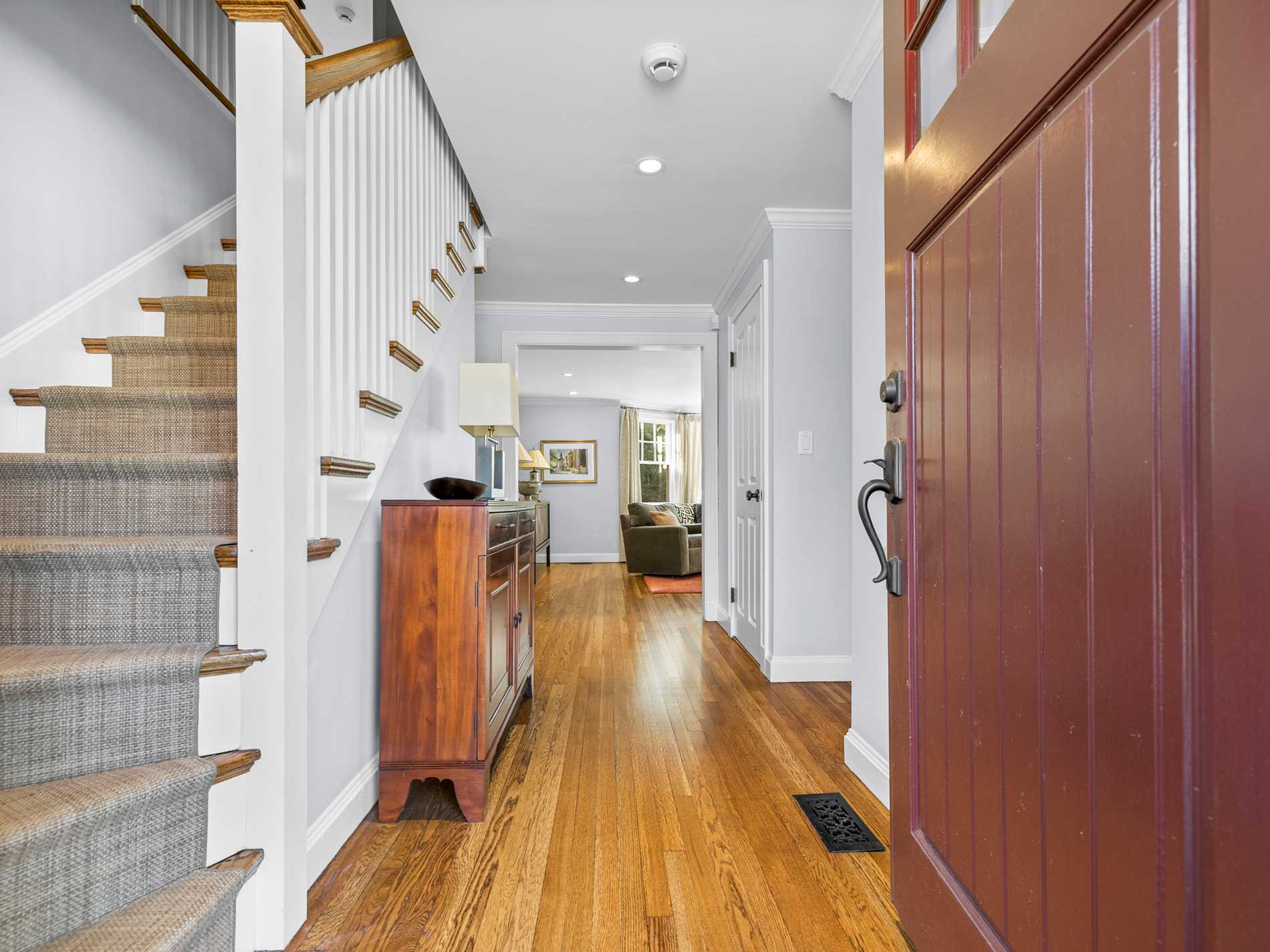 Foyer-35-LeHigh-Road-Wellesley-MA