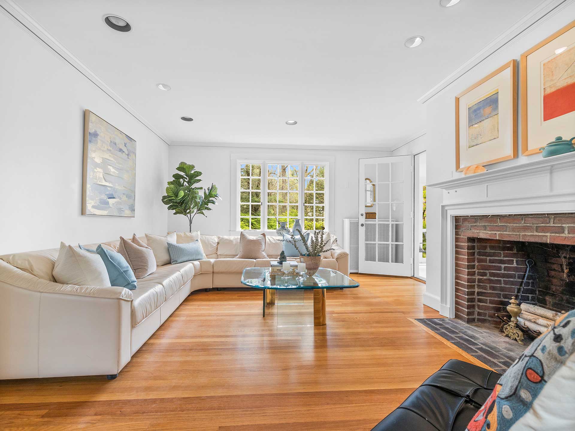 33 Longmeadow Road Wellesley fireplace