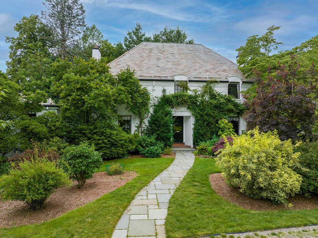 37 Pickwick Way, Wellesley, home