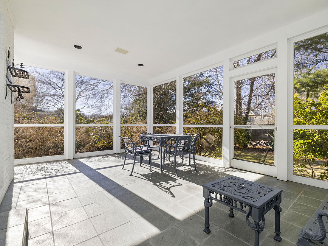 porch, 37 Pickwick Way, Wellesley, home
