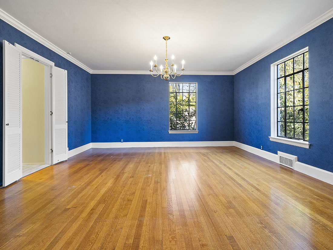 blue room, 37 Pickwick Way, Wellesley, home