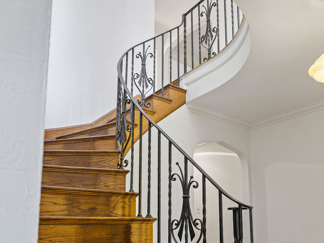 stairs, 37 Pickwick Way, Wellesley, home